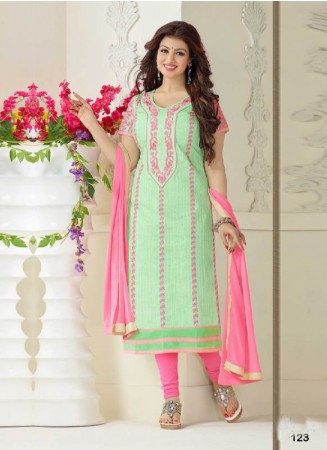 Ayesha Takiya In New Light Green Embroidered Designer Suit